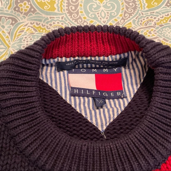 Tommy Hilfiger Size L Red, White and Navy Blue Sweater - Picture 7 of 7